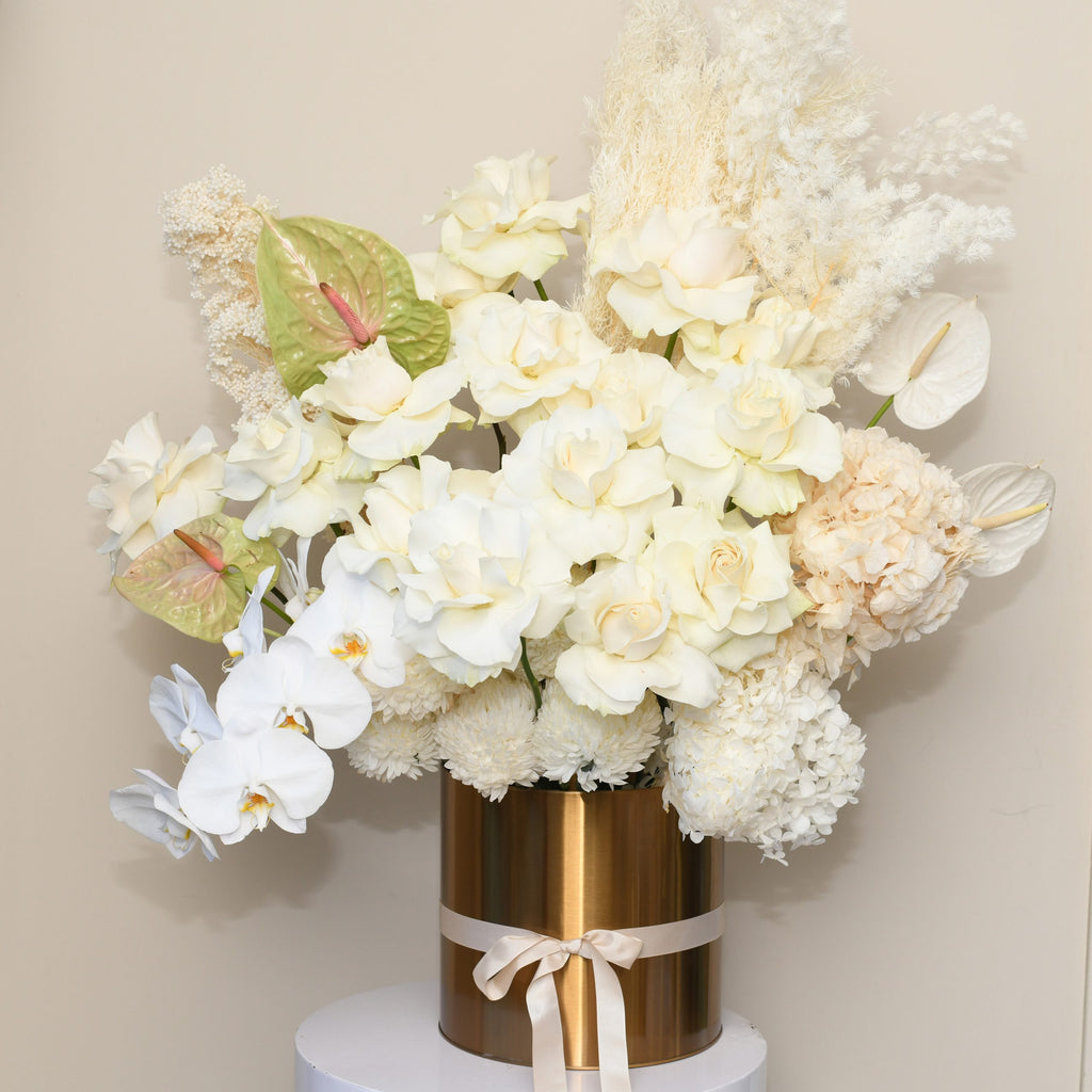 White Luxury Flowers Sydney Delivery
