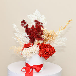 Valentine's Day Dried Flower Arrangement LOVE 101